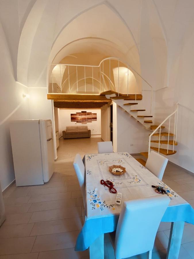 Family Deluxe Suite Salento Matino Bagian luar foto